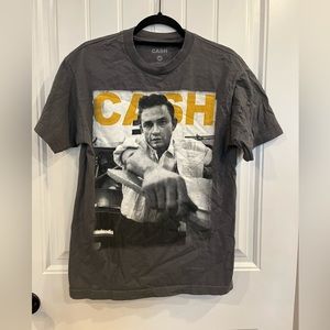 Johnny cash tshirt…men’s size medium. Grey